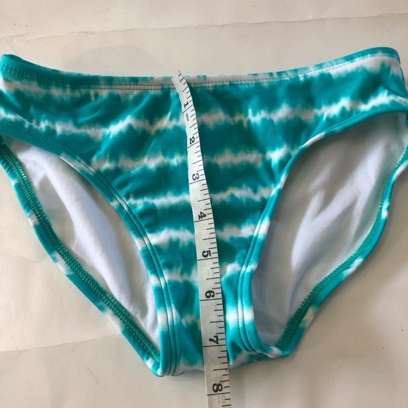 Bundle 3 Pc Art Class & Cat & Jack Strappy Bralette Tie Dyed Patriotic Bikinis - Picture 12 of 12